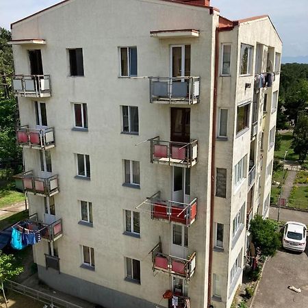 Апарт Отель Poti Ngoại thất bức ảnh