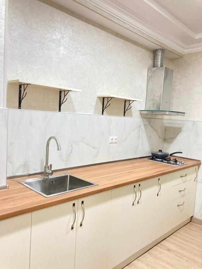 Апарт Отель Poti Ngoại thất bức ảnh