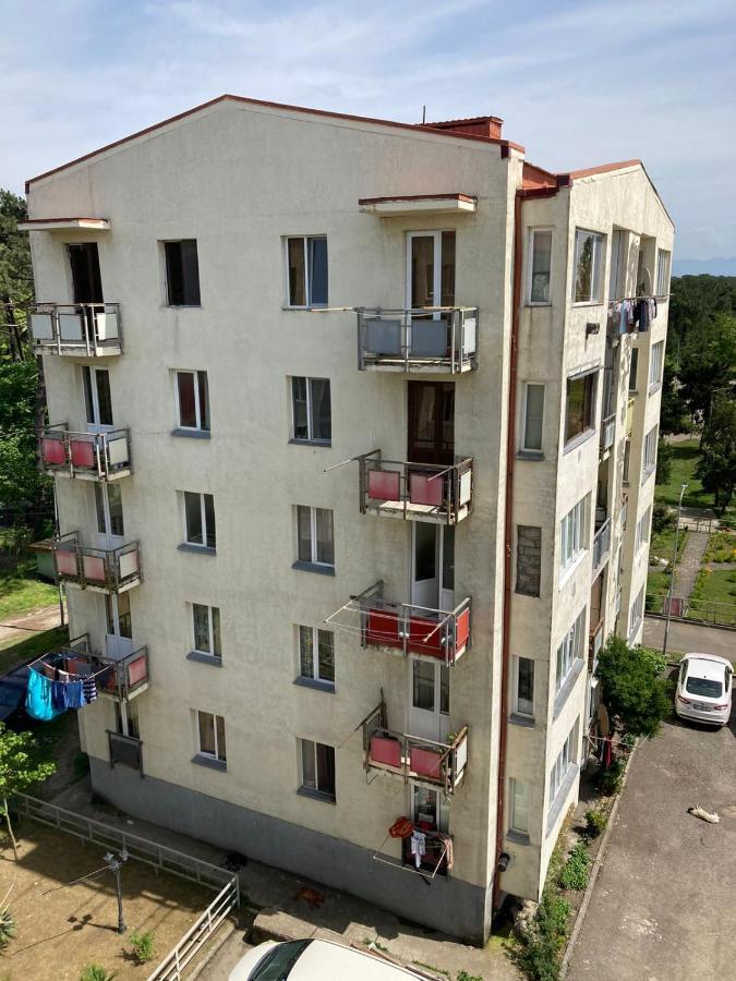 Апарт Отель Poti Ngoại thất bức ảnh